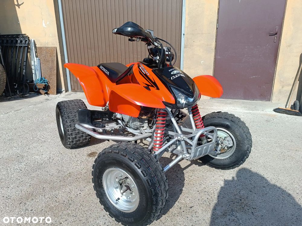 Honda TRX - 1