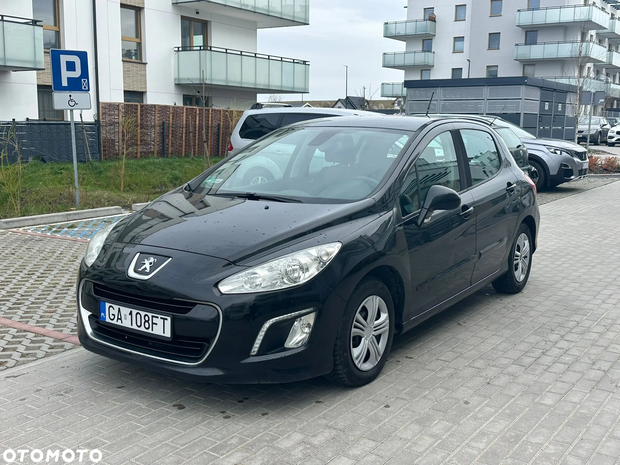 Peugeot 308 1.6 HDi Premium - 3