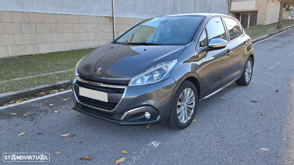 Peugeot 208 1.2 PureTech Style - 5