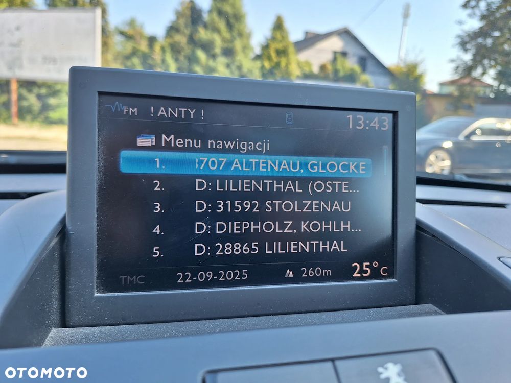 Peugeot 5008 HDI FAP 150 Platinum - 28