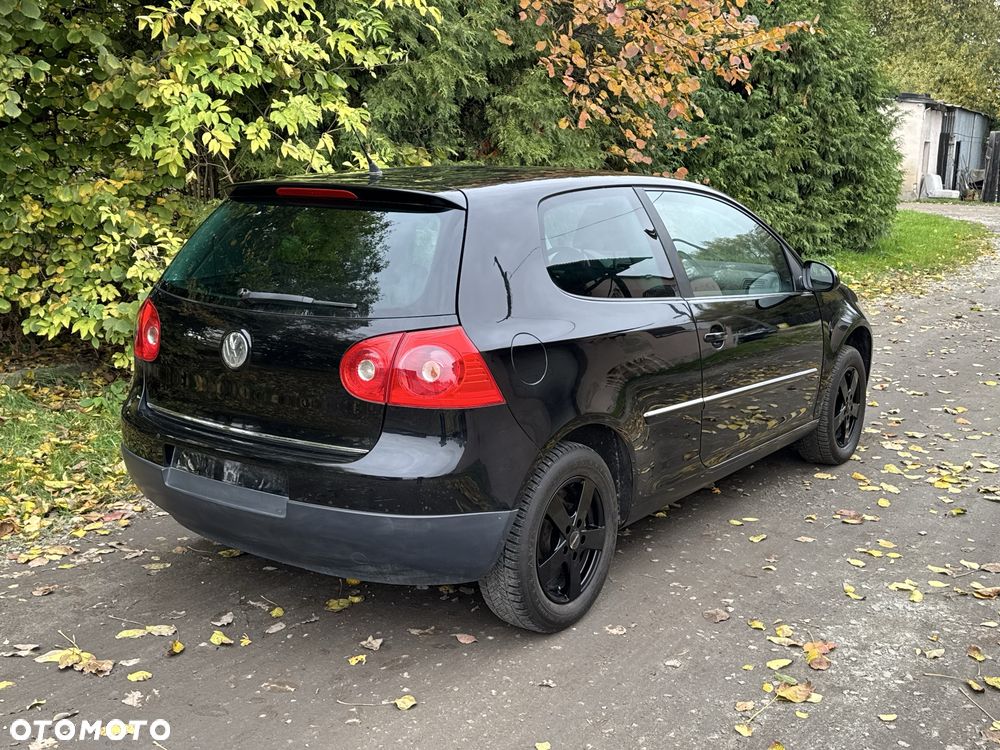 Volkswagen Golf - 4