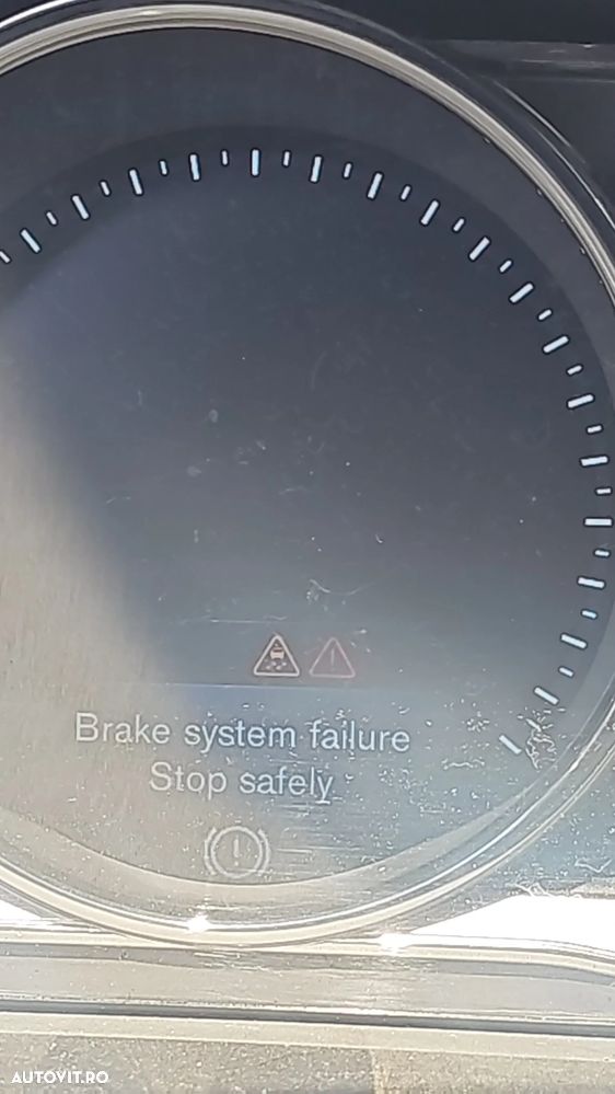 Volvo V60 D6 Plug-In-Hybrid AWD Geartronic Pure Limited - 4