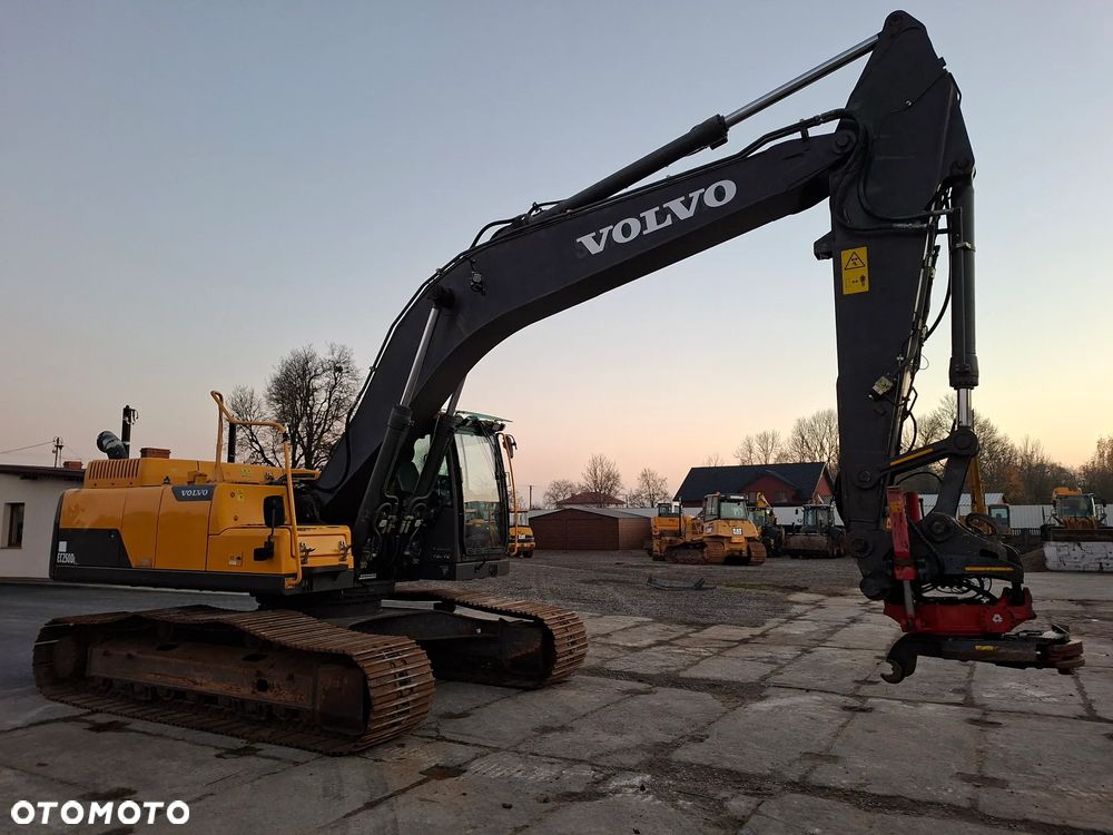 Volvo EC250DL ROTOTILT ze szczypcami / Niwelacja / - 11