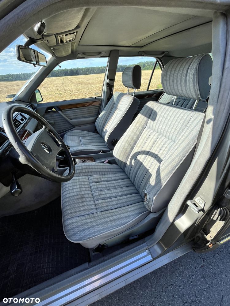 Mercedes-Benz W124 (1984-1993) - 7
