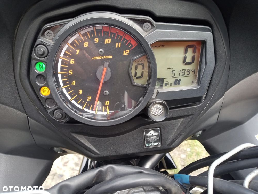 Suzuki GSX - 2