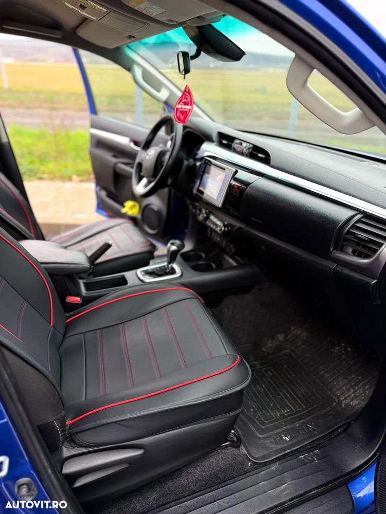 Toyota Hilux 4x4 Double Cab A/T Invincible - 11