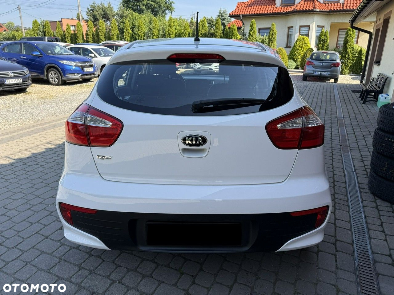 Kia Rio 1.2 Business Line - 8