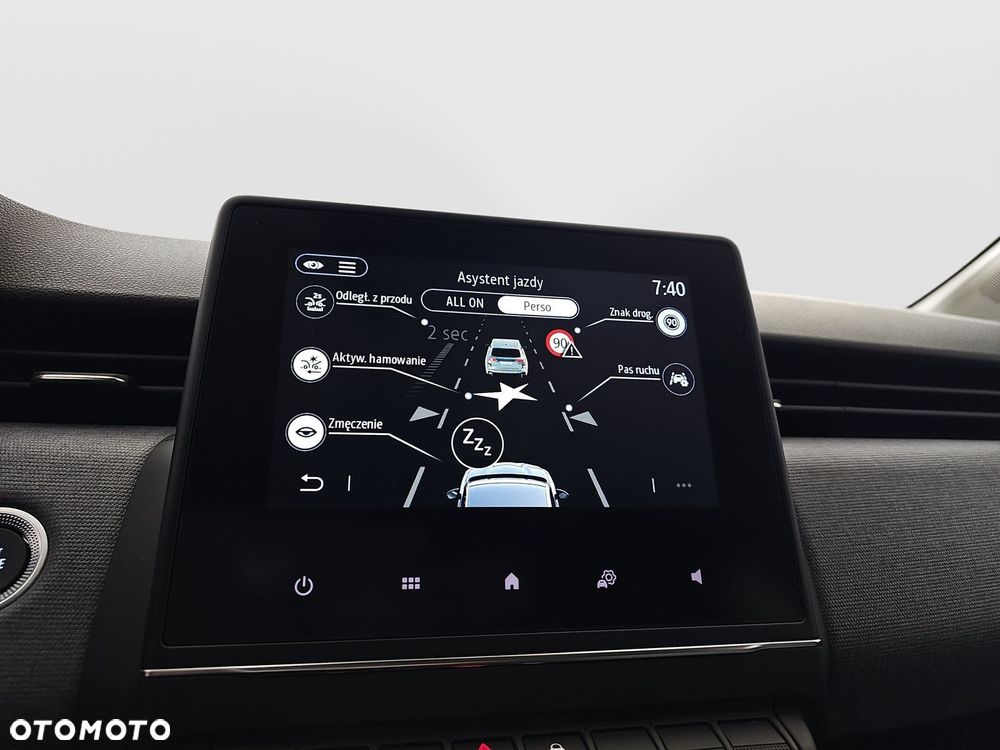 Renault Clio 1.0 TCe Evolution - 21