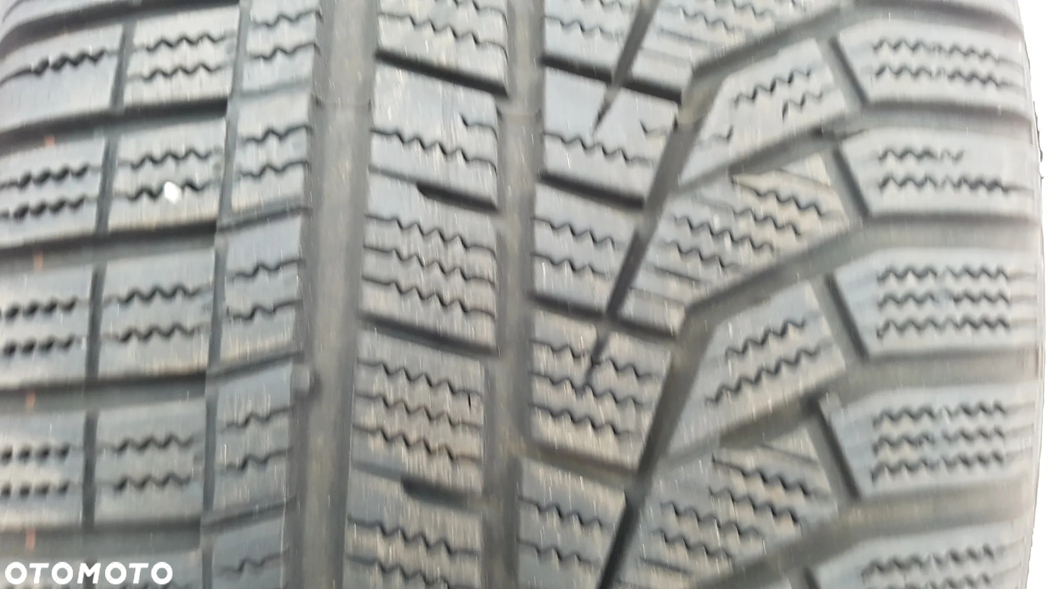 HANKOOK WINTER ICEPT EVO2 (MO) 225/45R18   225/45/18 - 8