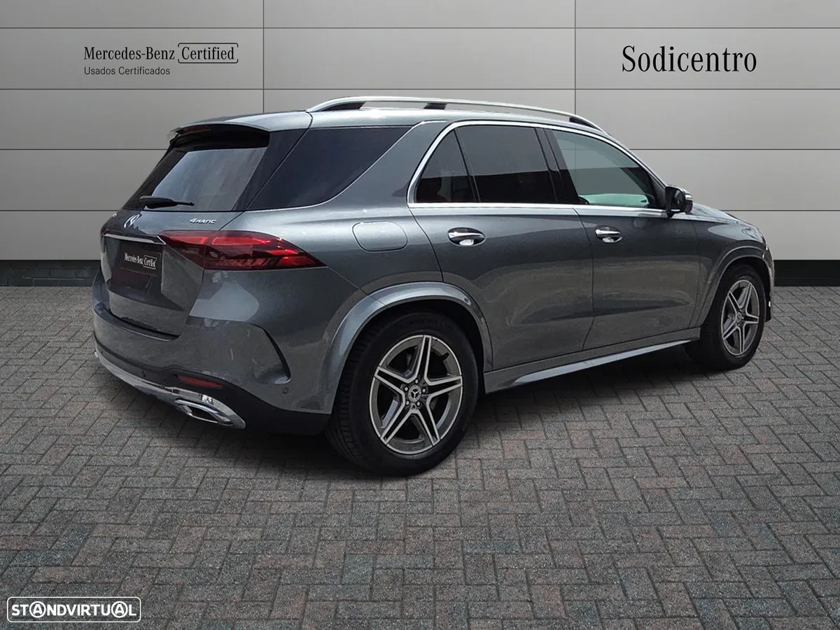 Mercedes-Benz GLE 300 d 4Matic - 4