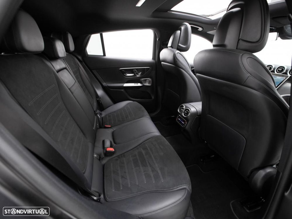 Mercedes-Benz GLC 300 de Coupe 4Matic 9G-TRONIC AMG Line - 13