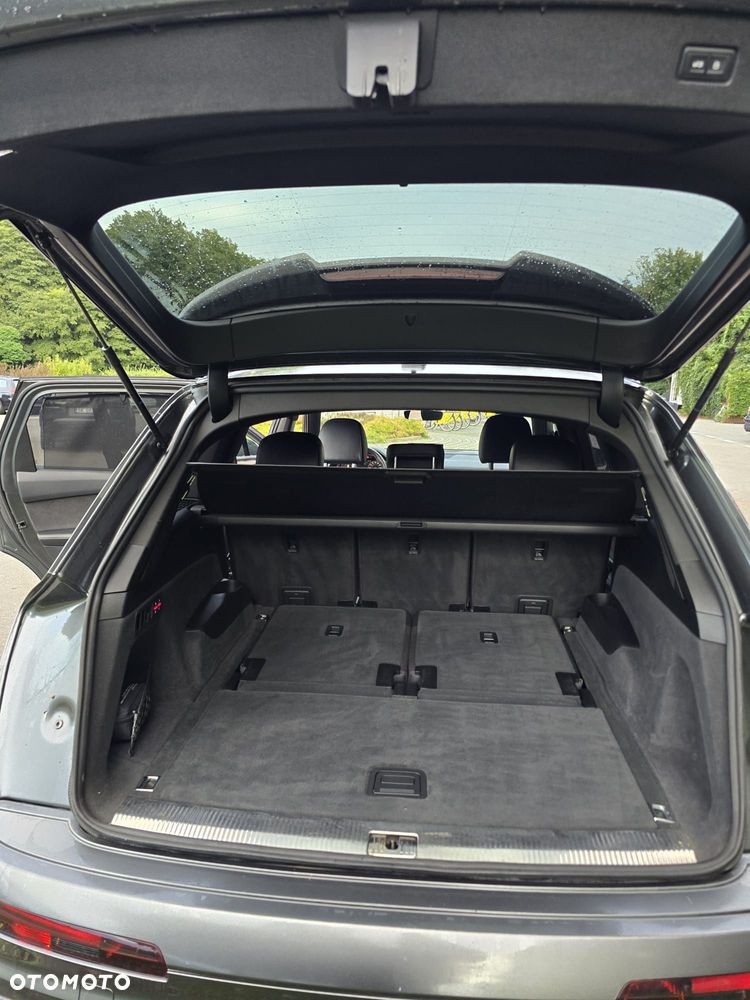Audi Q7 50 TDI mHEV Quattro S Line Tiptr - 17
