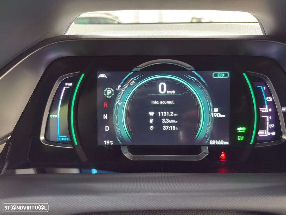 Hyundai Ioniq 1.6 GDI PHEV Pack Plus - 24