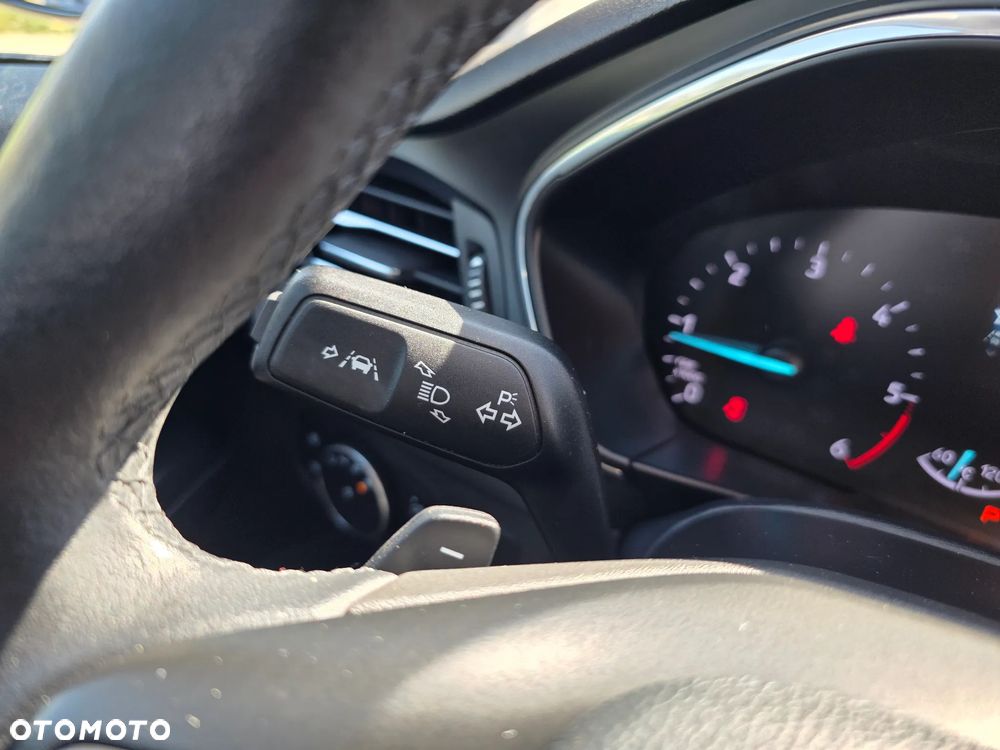 Ford Focus SW 2.0 EcoBlue S&S ACTIVE X - 24