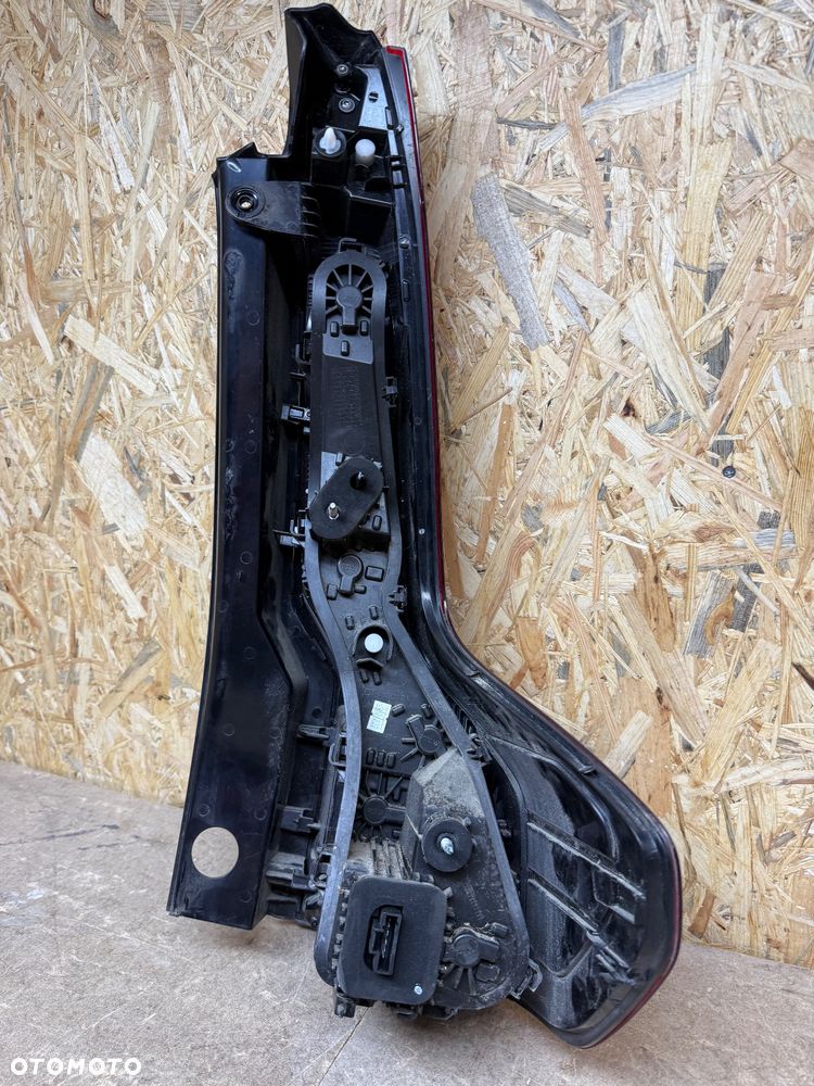 LAMPA TYŁ LEWA LED DACIA JOGGER 265557076R - 4