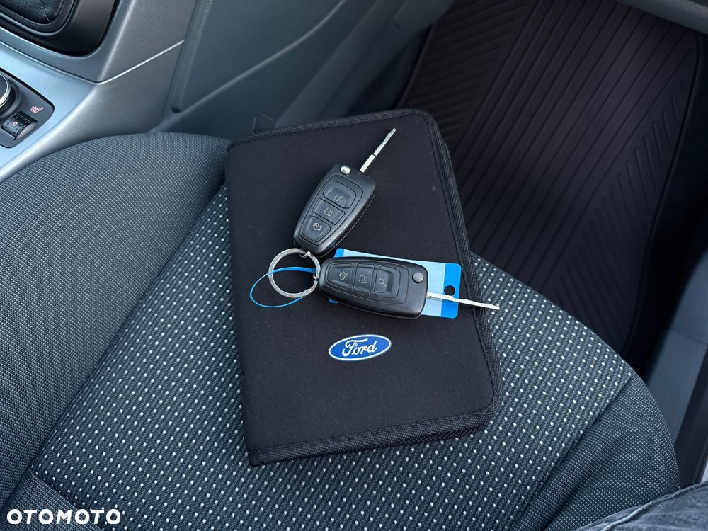 Ford C-MAX 1.0 EcoBoost Start-Stopp-System COOL&CONNECT - 32