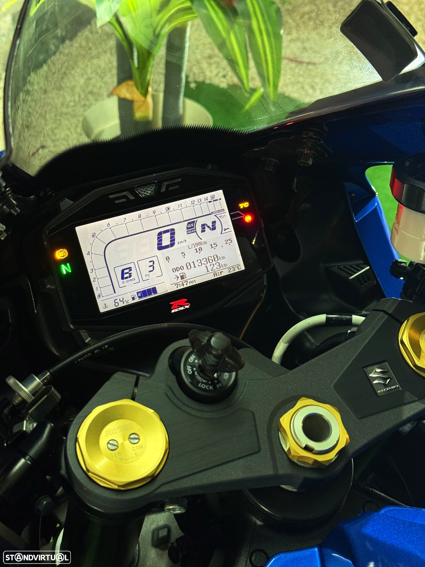 Suzuki GSX-R - 11