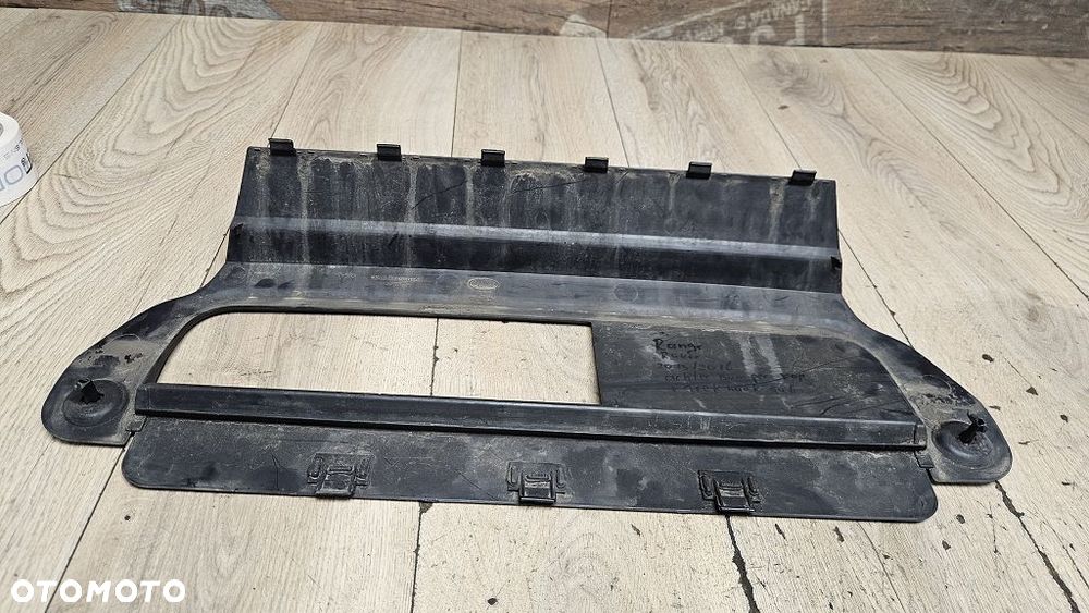 Zaślepka zderzaka Land Rover L405  CK5M-17K950-CA - 6