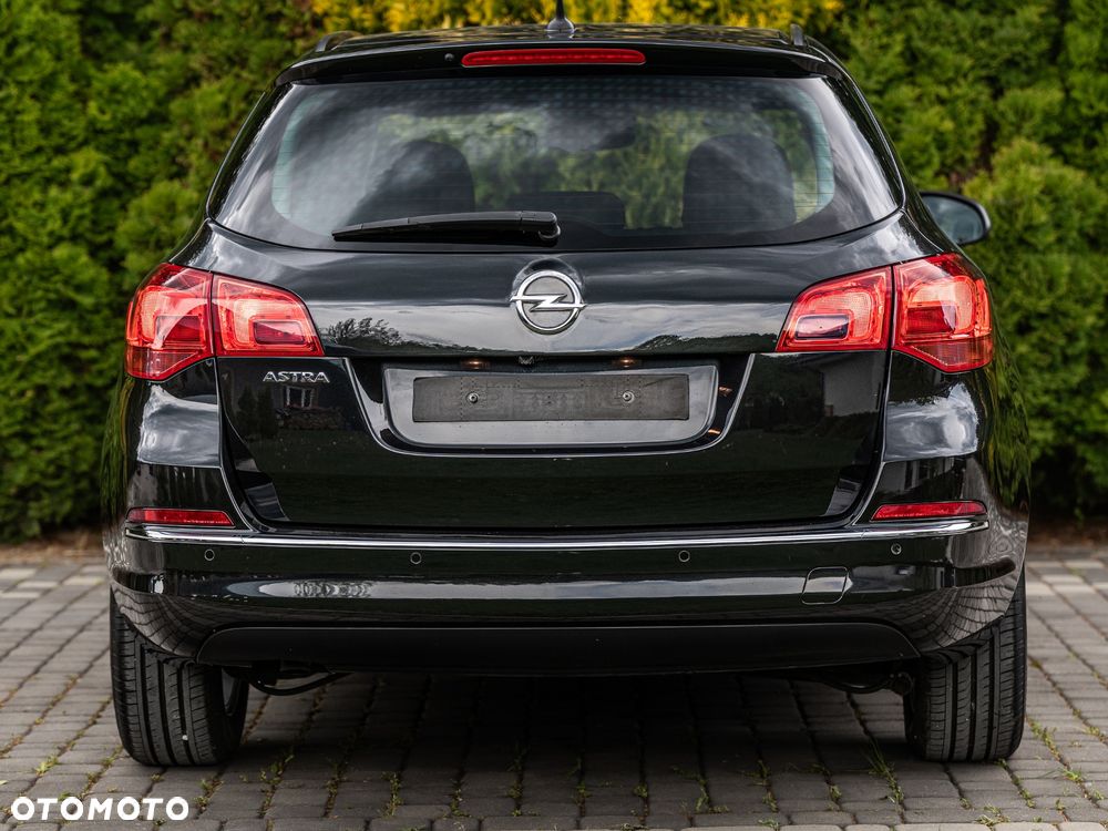 Opel Astra 1.4 Turbo Exklusiv - 16