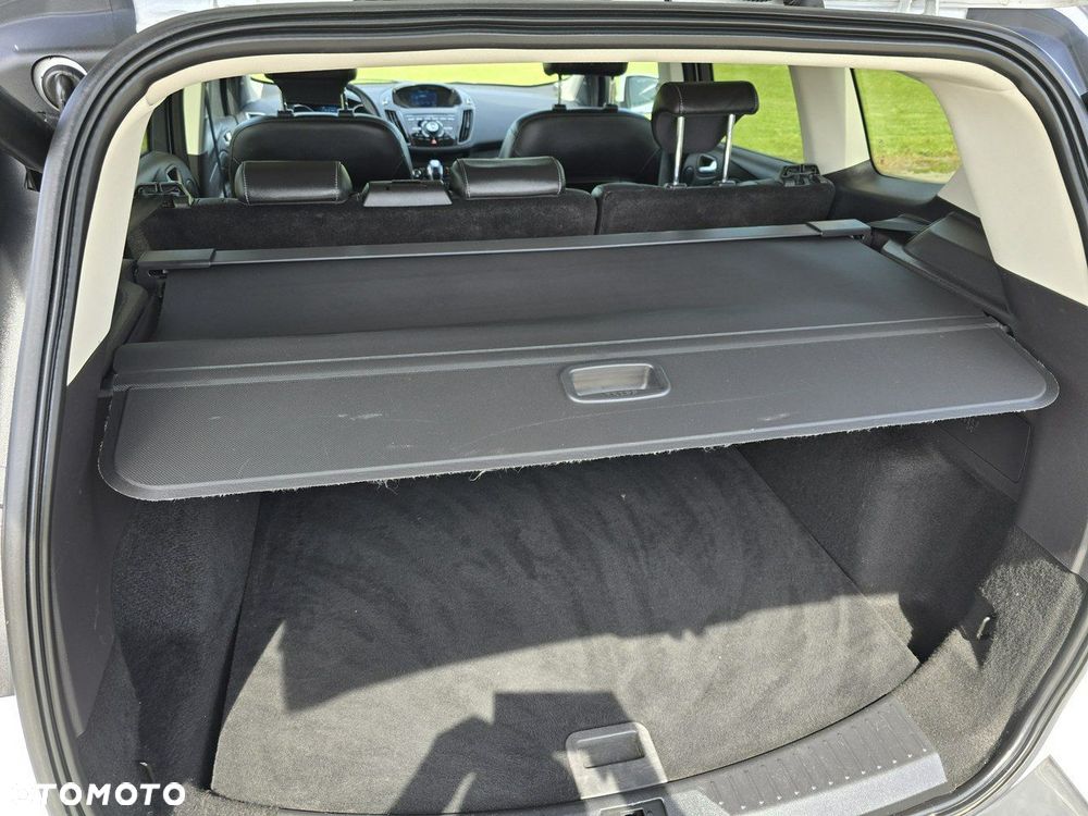 Ford Kuga - 23