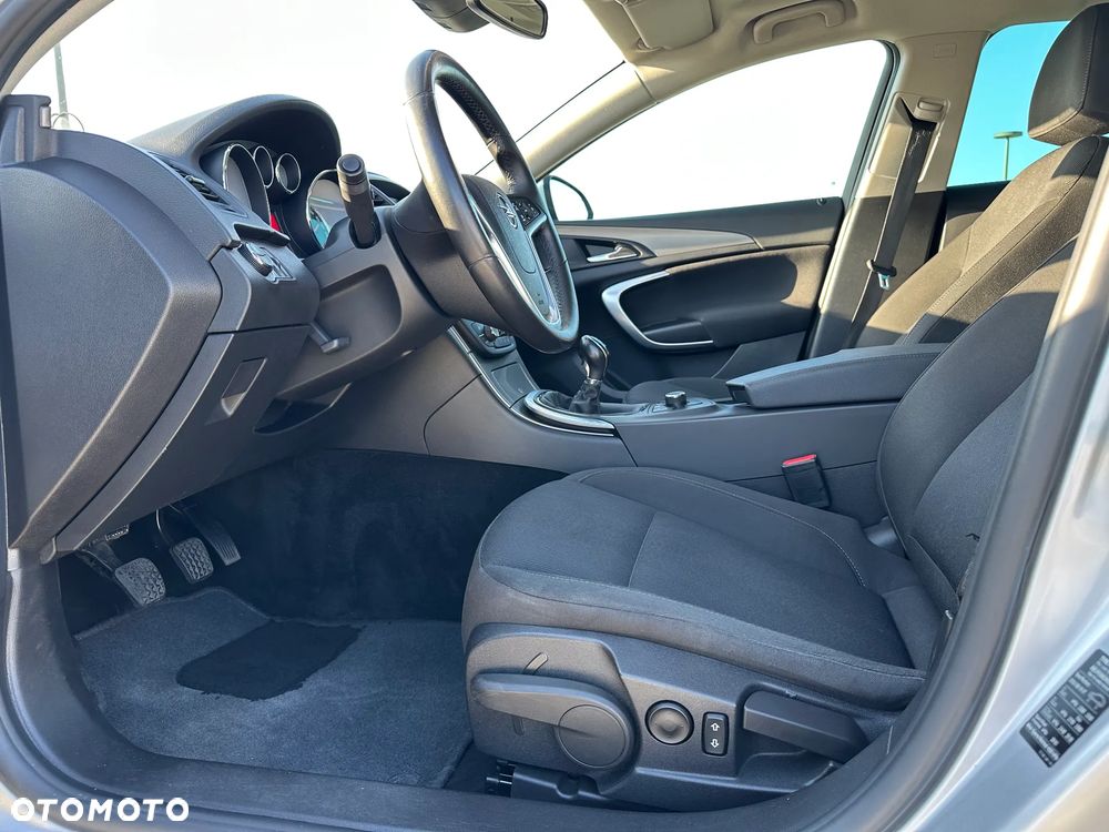 Opel Insignia 2.0 CDTI - 29