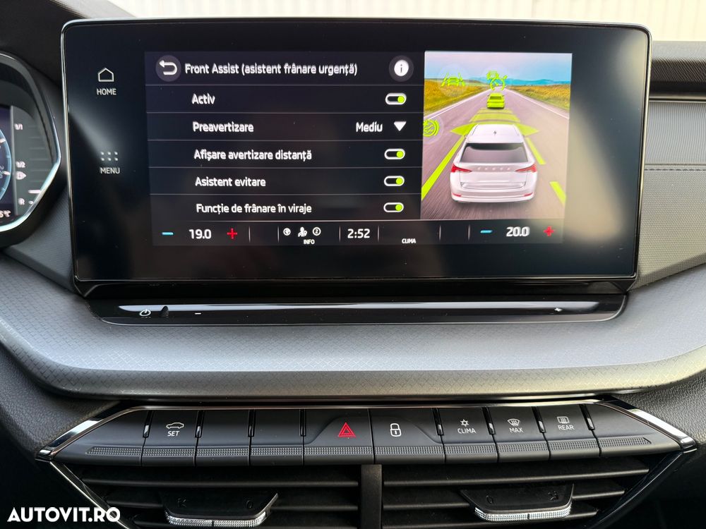 Skoda Octavia 2.0 TDI DSG Ambition - 26