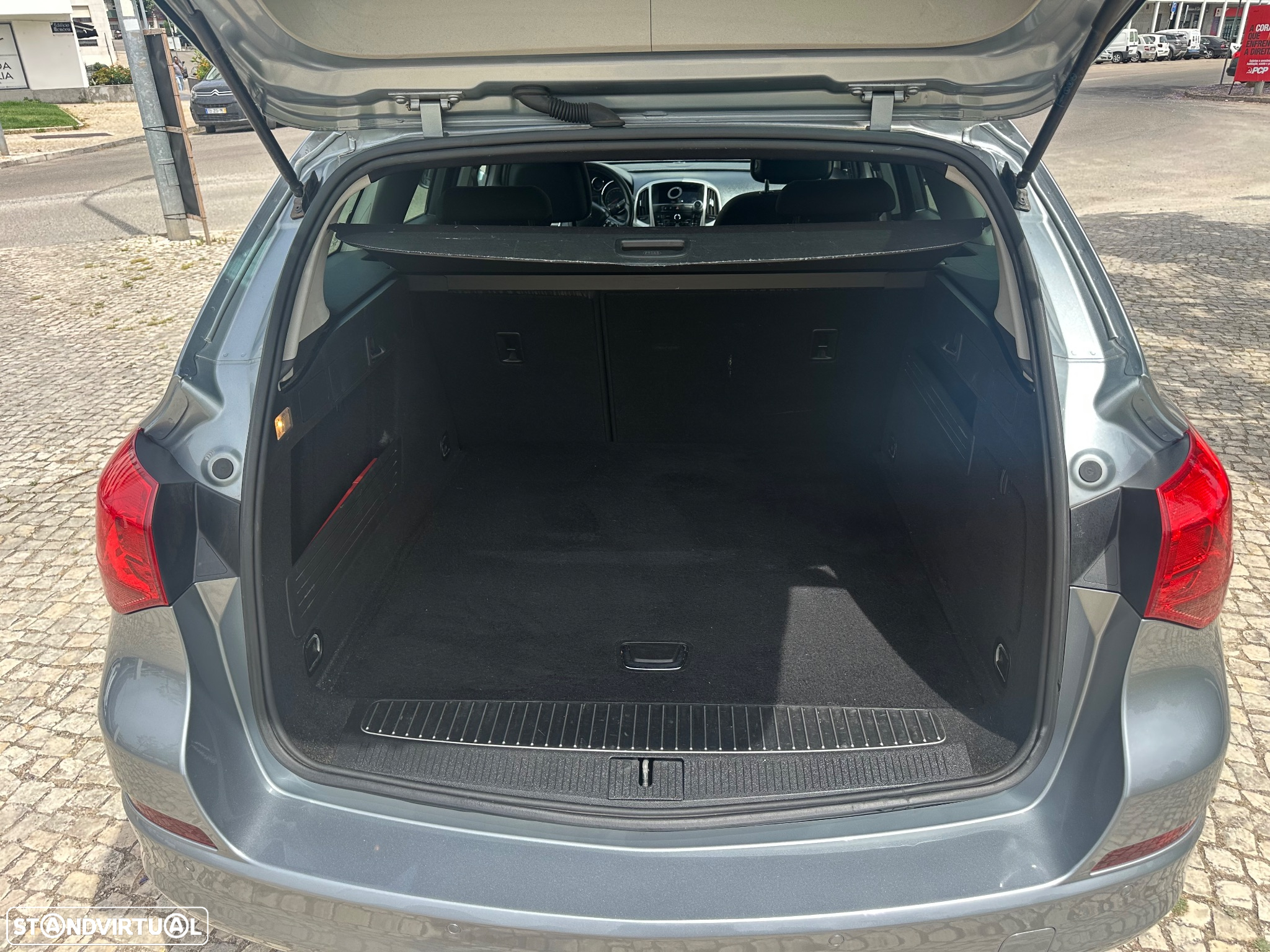 Opel Astra Sports Tourer 1.3 CDTI DPF EcoFLEX Sports Tourer Design Edition - 15