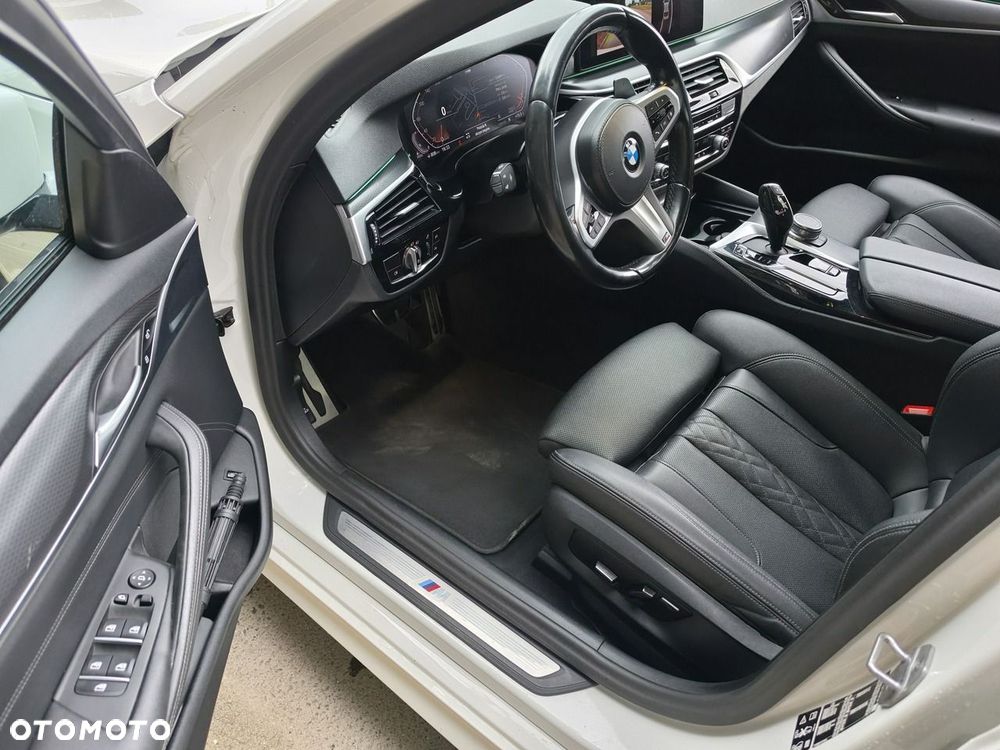 BMW Seria 5 - 13
