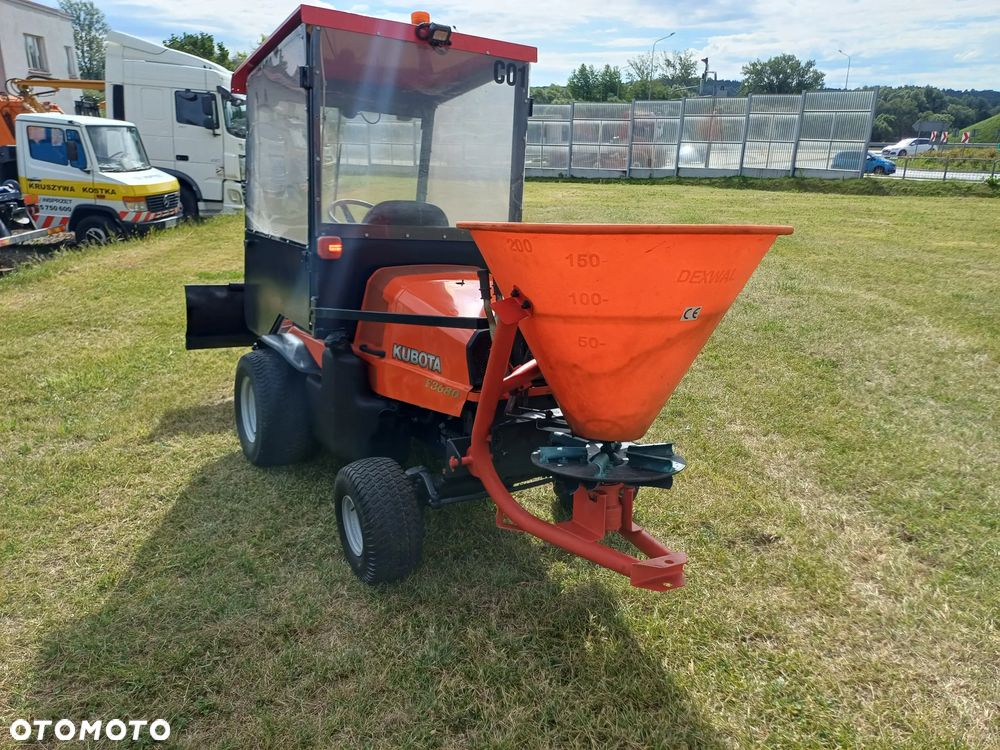 Kubota F3680 - 14