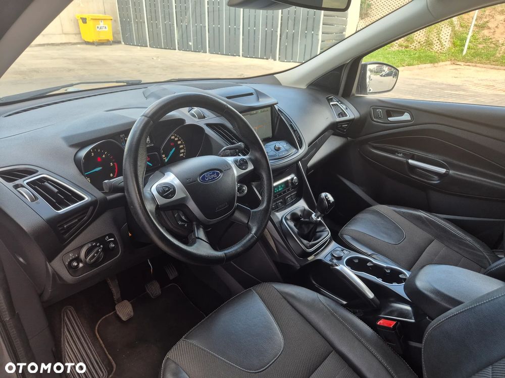 Ford Kuga - 15