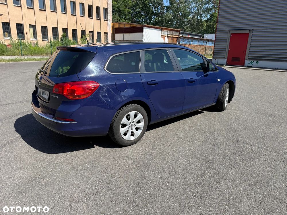 Opel Astra 1.4 T Enjoy - 5