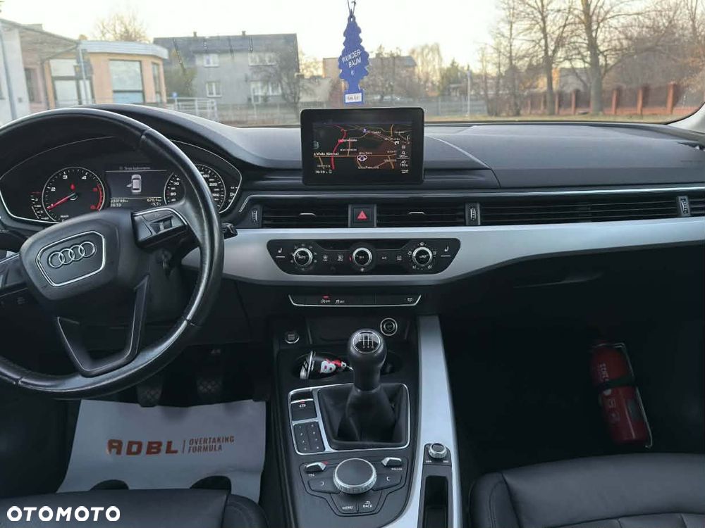 Audi A4 Avant 2.0 TDI - 13