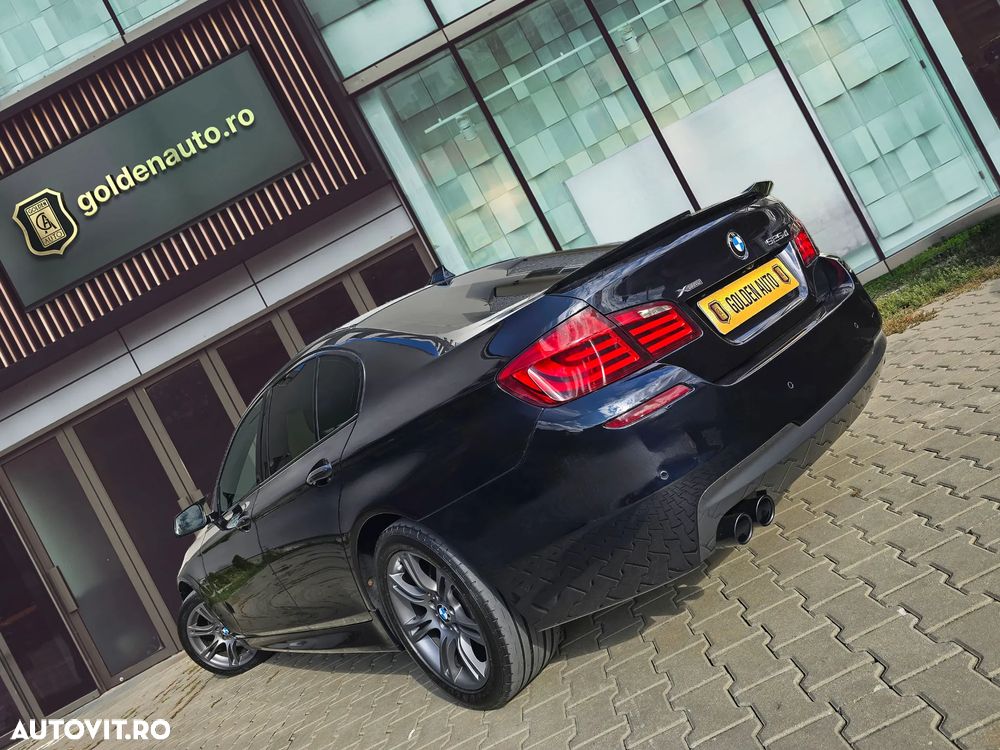 BMW Seria 5 525d xDrive AT - 29