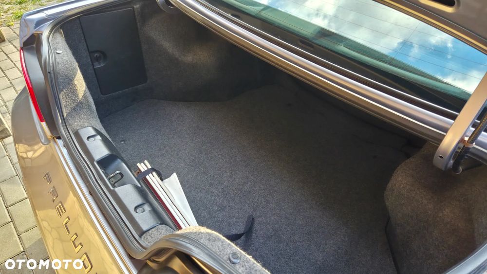 Honda Prelude 2.0i-16 - 18