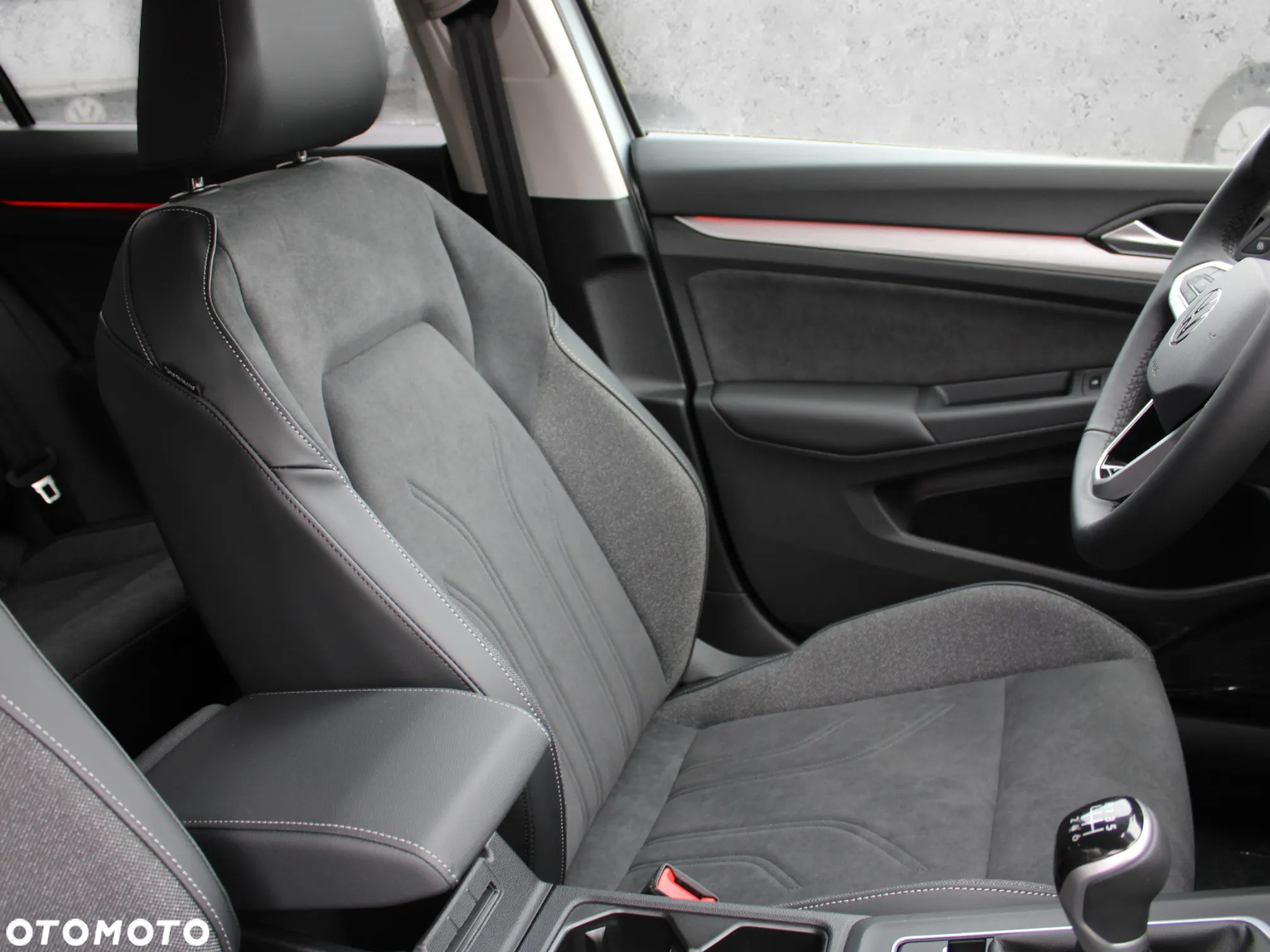 Volkswagen Golf VIII 1.5 TSI Life Plus - 28