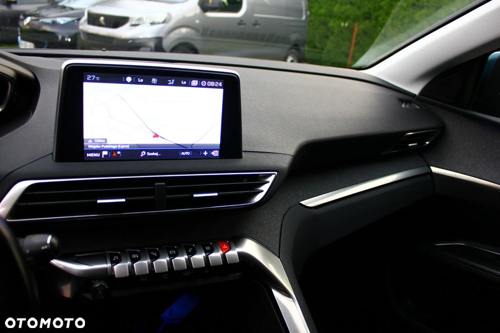 Peugeot 5008 1.5 BlueHDI Allure S&S - 28