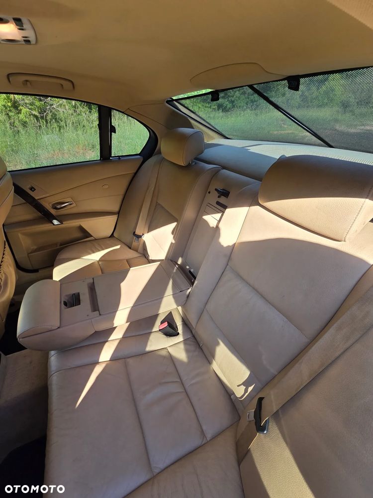 BMW Seria 5 - 13