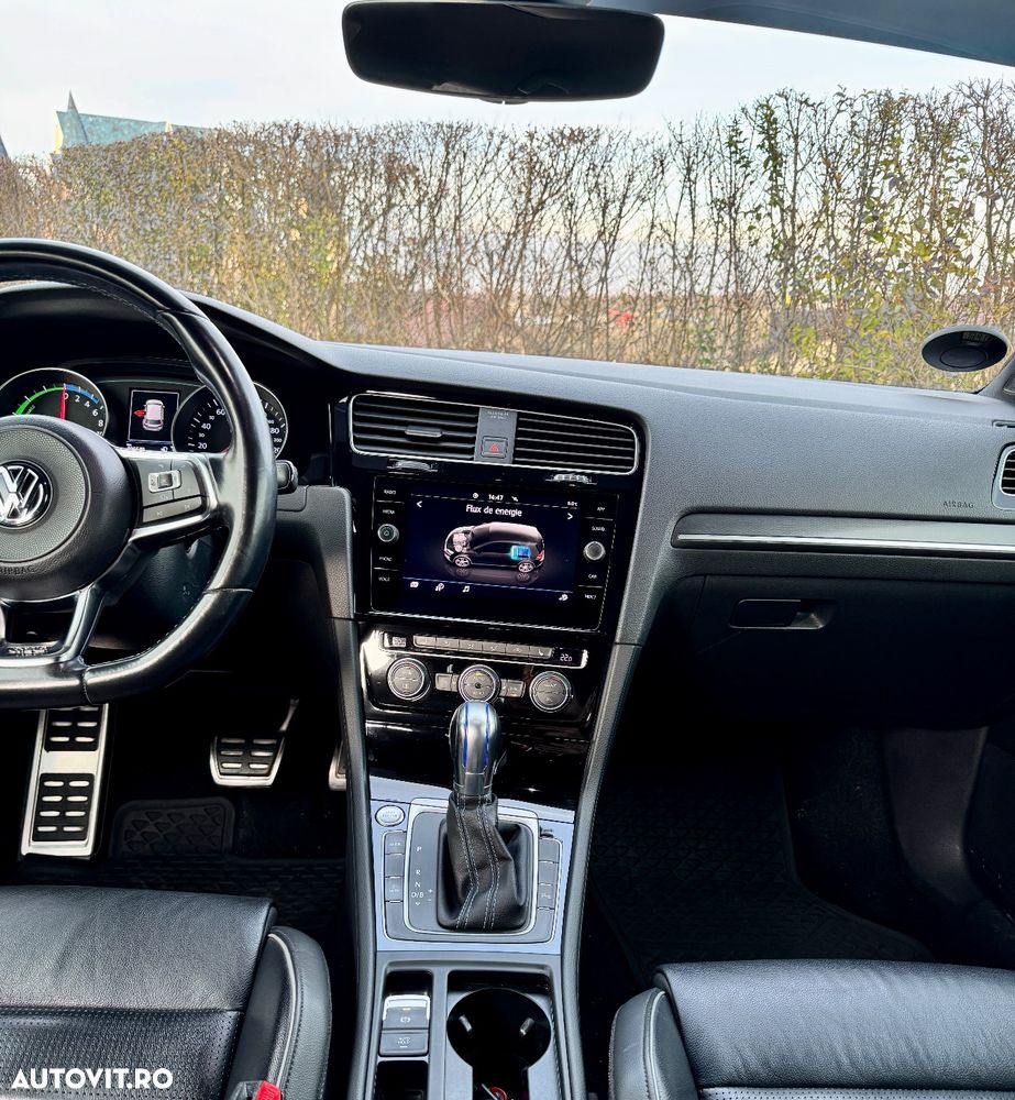Volkswagen Golf 1.4 GTE Plug-In-Hybrid DSG - 16