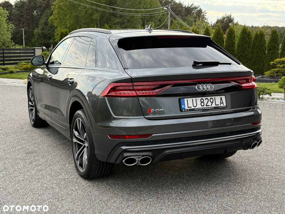 Audi SQ8 - 28