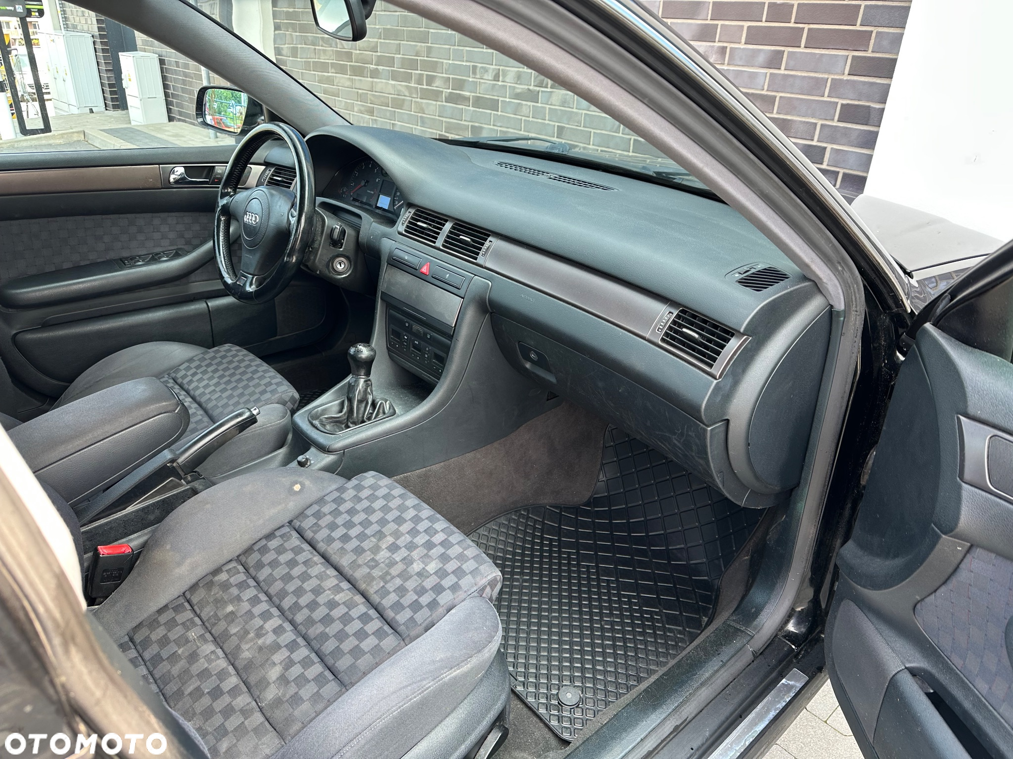 Audi A6 Avant 1.8 T - 11