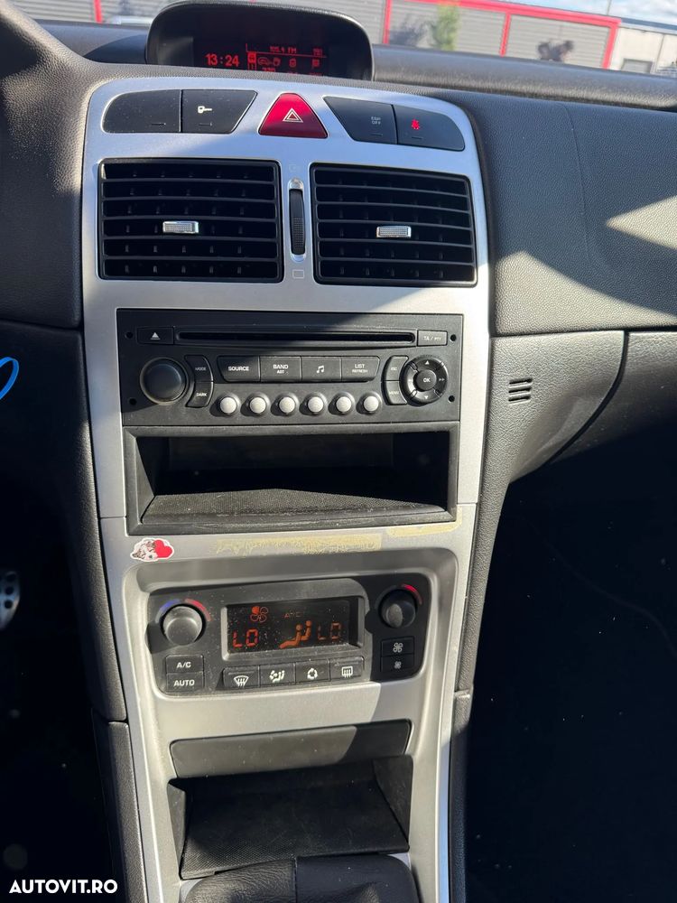 Peugeot 307 110 Sportline - 23