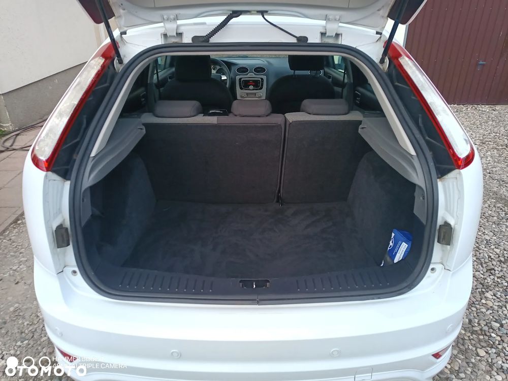 Ford Focus 1.8 Titanium - 7