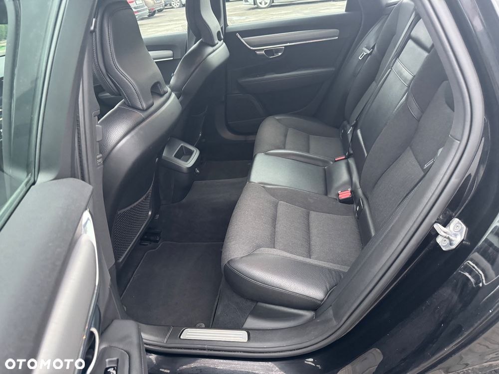 Volvo V90 D4 Geartronic Momentum Pro - 5