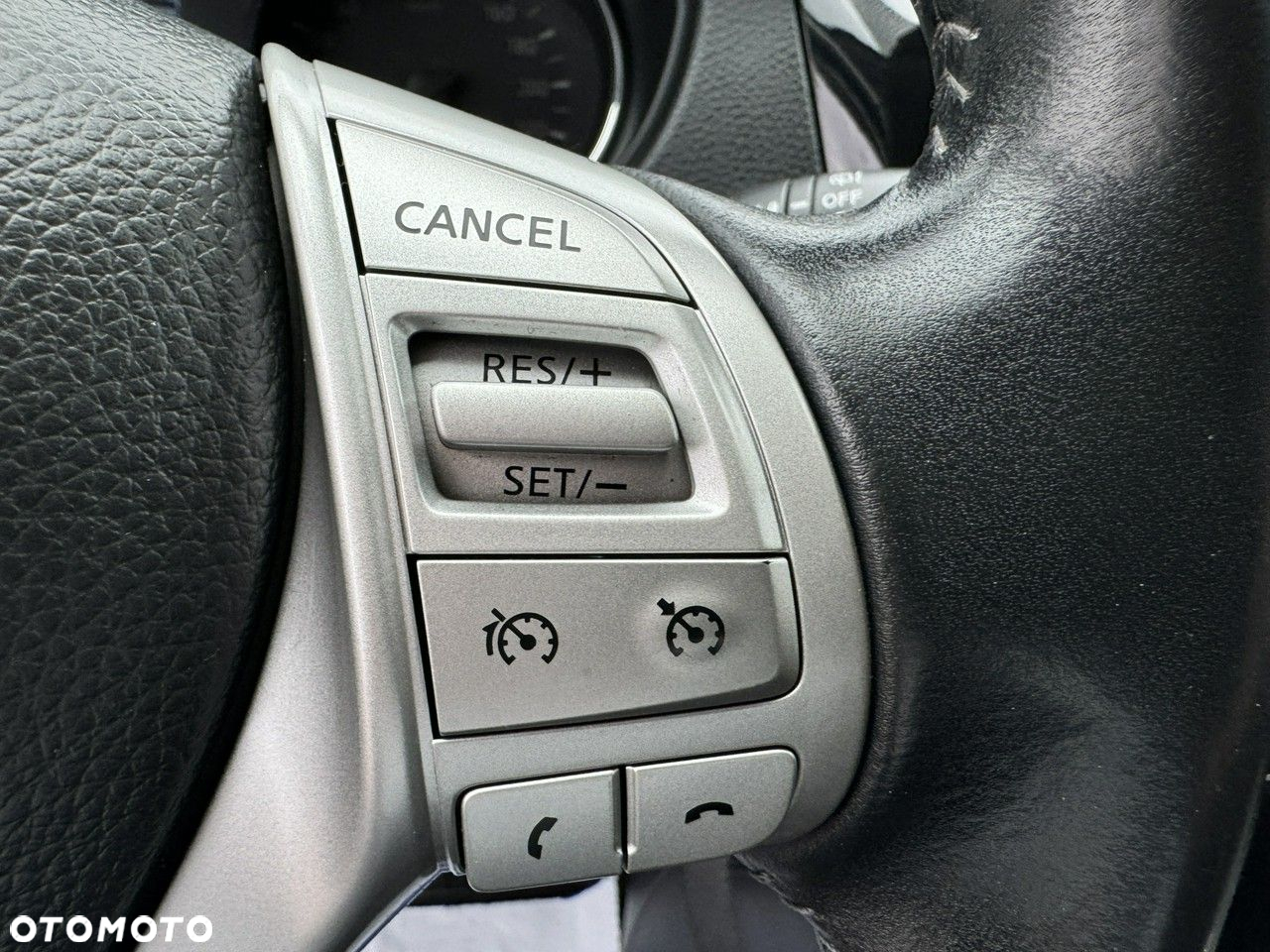 Nissan Qashqai - 24
