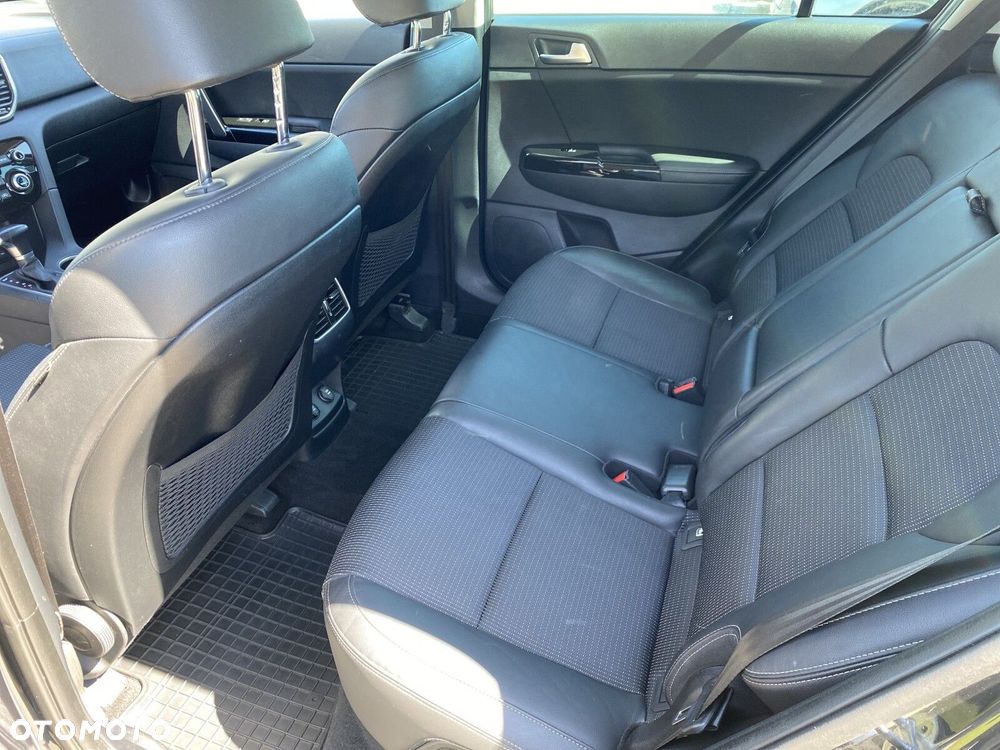 Kia Sportage - 11