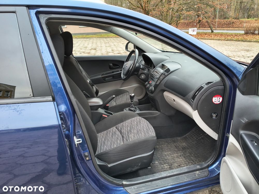 Kia Ceed 1.4 CVVT EX - 6