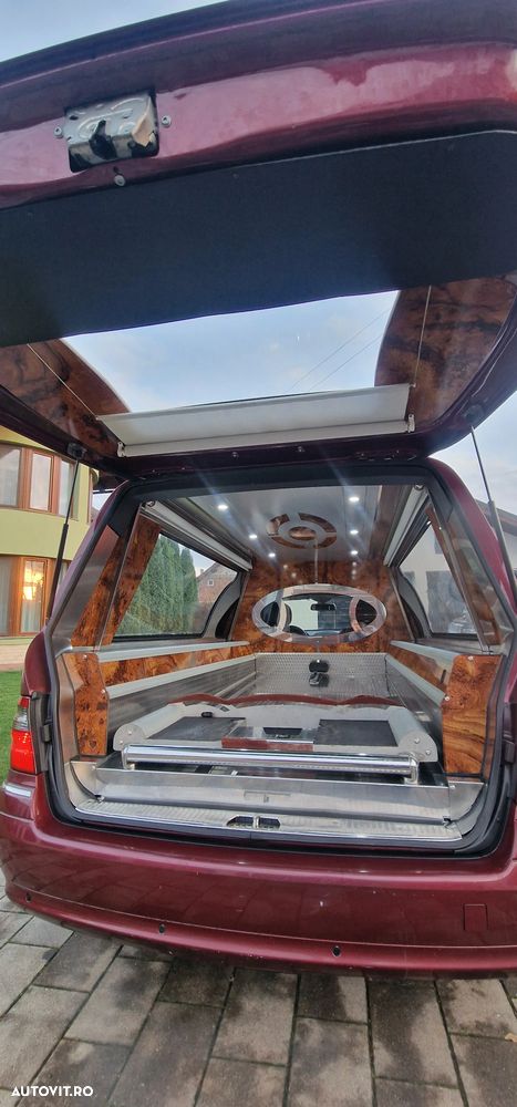 Mercedes-Benz E 220 T CDI Automatik Avantgarde - 11