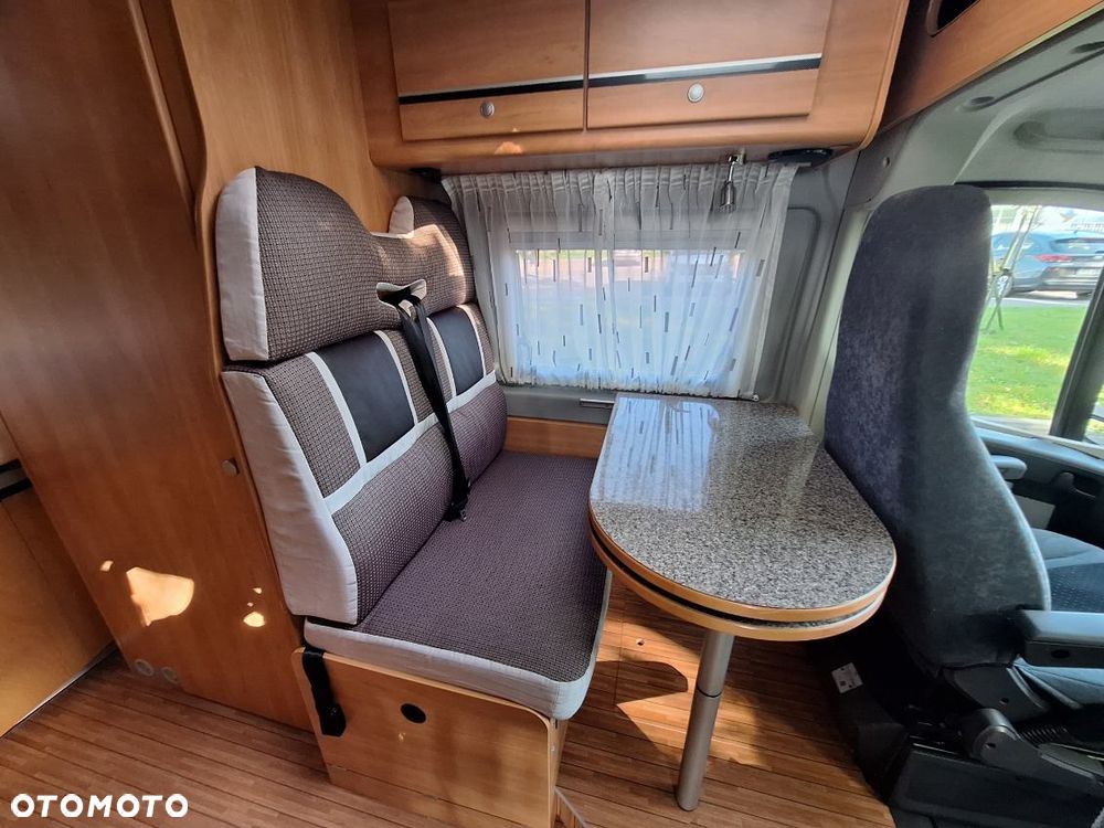 Possl 2 Win Kamper Van 2.3 MultiJet 130KM - 12