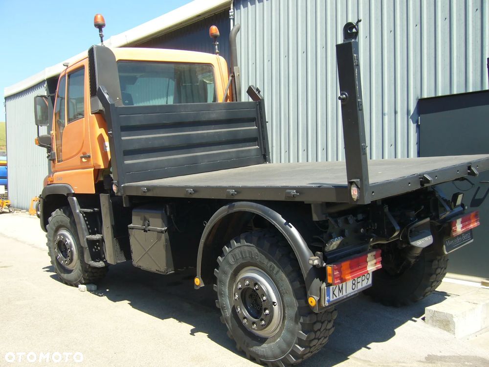 Unimog U400 - 4