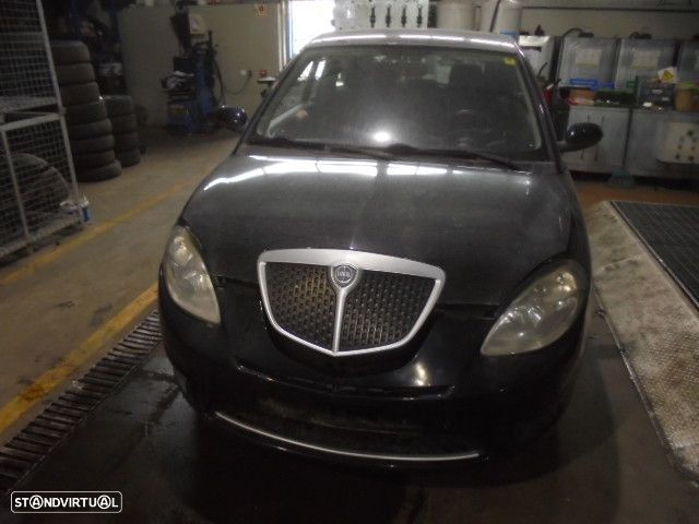 Carro MOT:  CXVEL: 735027911 LANCIA YPSILON 2009 1.2 60CV 3P PRETO GASOLINA - 1